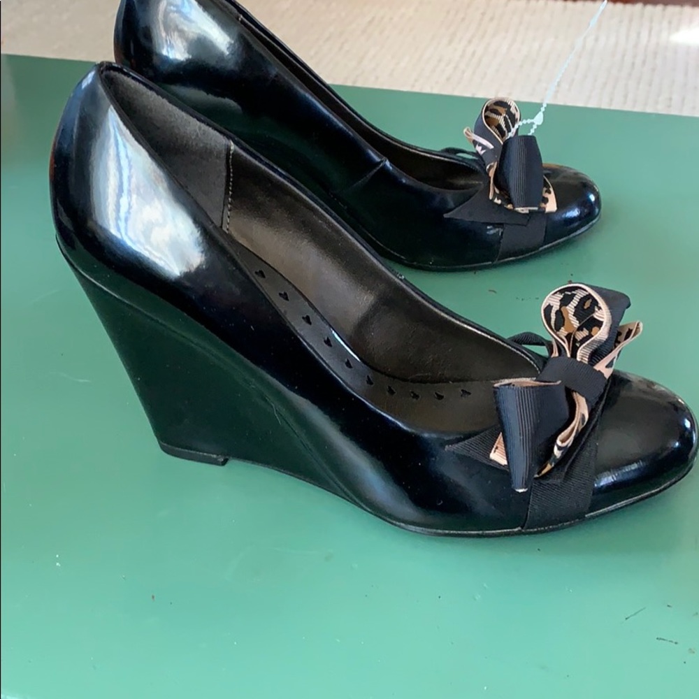 Libby Edelman Nevina Black Patent Leather Size 6.5